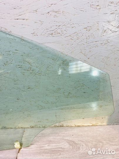 Стекло двери перед прав KIA RIO 3 рест 1.4 мт седан