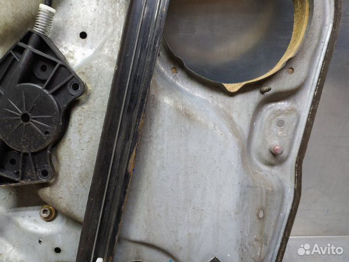 Стеклоподъемник электр. передний левый Volkswagen