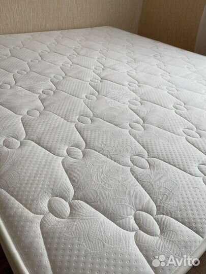 Матрас 180х200