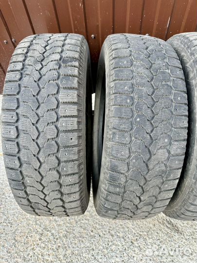 Nordman 5 215/70 R16 100