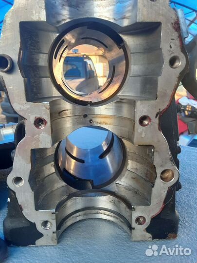 Лодочный мотор mercury 30 2тактный блок