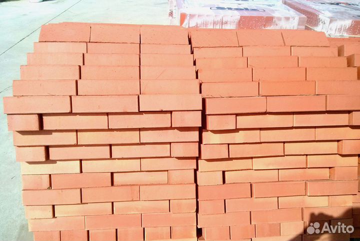Кирпич полнотелый керамический одинарный