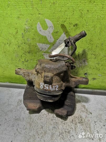 Суппорт передний правый Фольксваген Пассат Б3