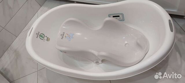 Ванночка для купания с горкой и круг на шею