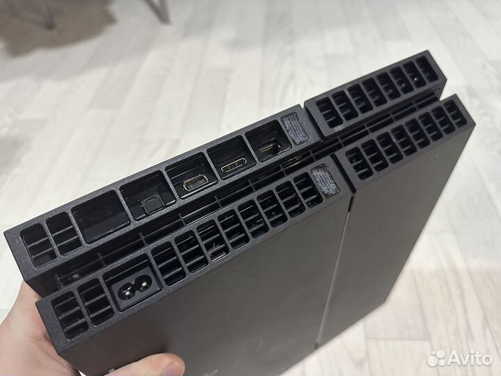 Sony PlayStation 4 fat