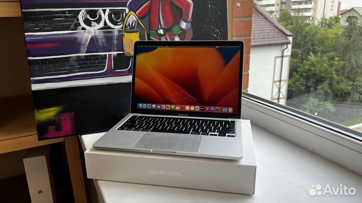 MacBook Pro 13 2022 m2 новый