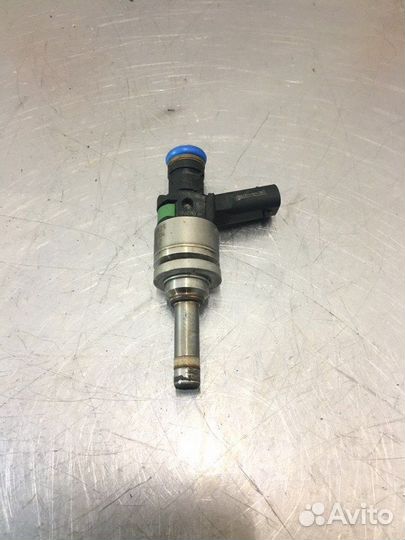 Форсунка Mercedes C-Class W204 M271 1.8TI 2010