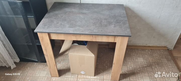 Кухонный стол бу
