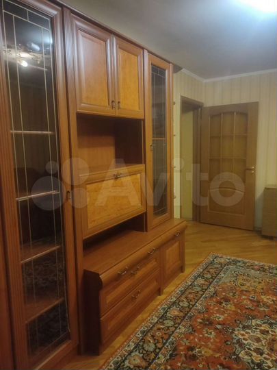 3-к. квартира, 80 м², 3/9 эт.