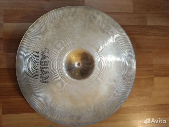 Тарелка райд Sabian AA medium rock ride 20