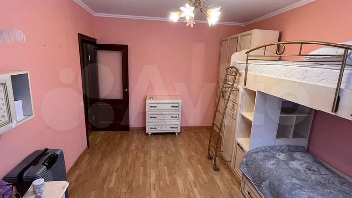 Комната 14 м² в 2-к., 1/10 эт.