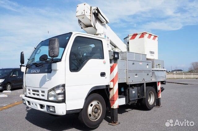 Автовышка Isuzu Elf, 11 метров