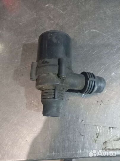 Циркуляционый насос (насос печки) BMW 5 E39