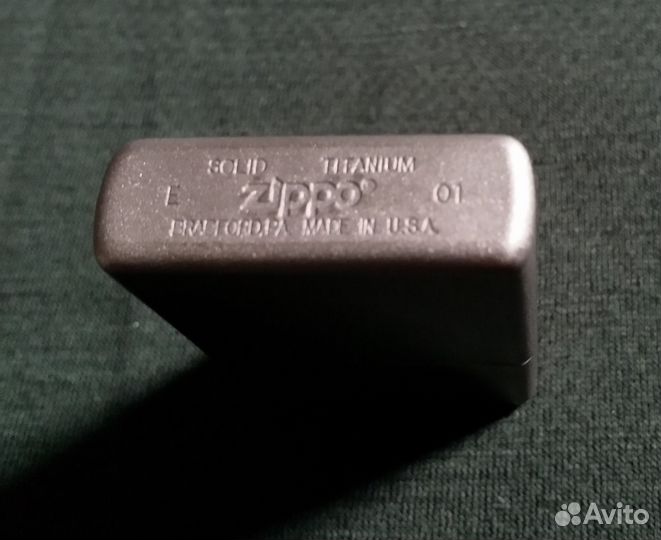 Zippo solid titanium