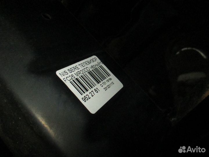 Передняя панель Nissan Serena FC26