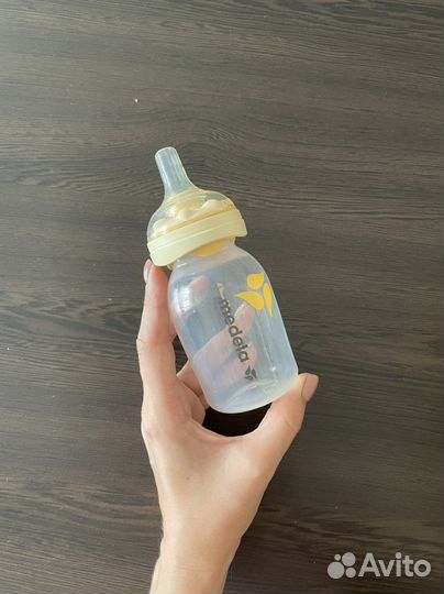 Бутылочка medela calma