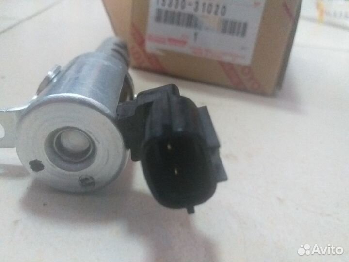 Клапан изменения фаз грм Toyota 15330-31020