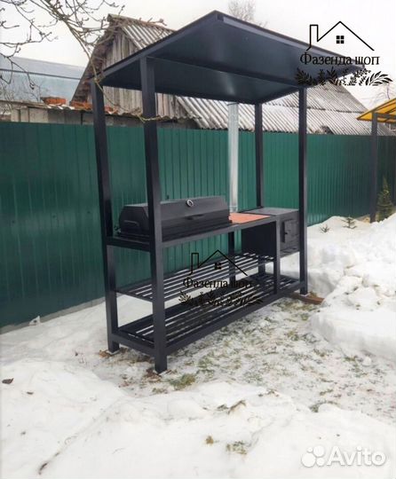 Мангал с крышей