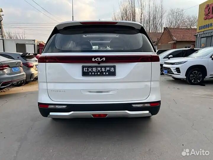 Kia Carnival 2.0 AT, 2021, 15 000 км