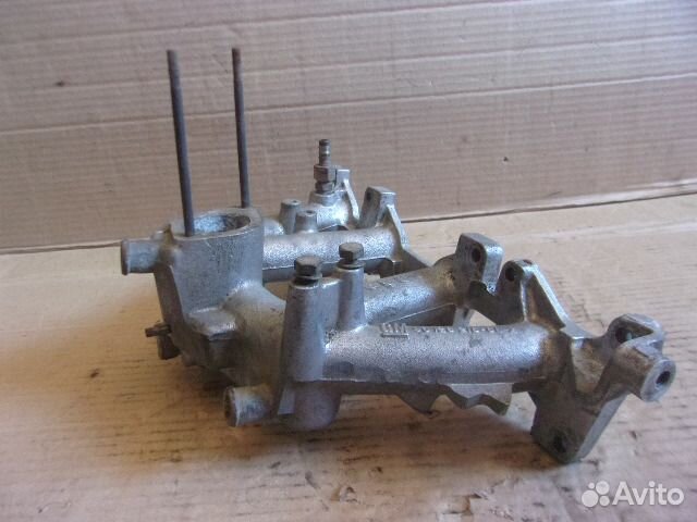 Опель Аскона, 16N, коллектор впускной 90128218