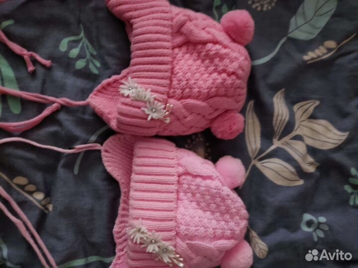 Шапочки для двойняшек