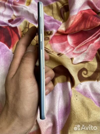Samsung Galaxy A50, 4/64 ГБ