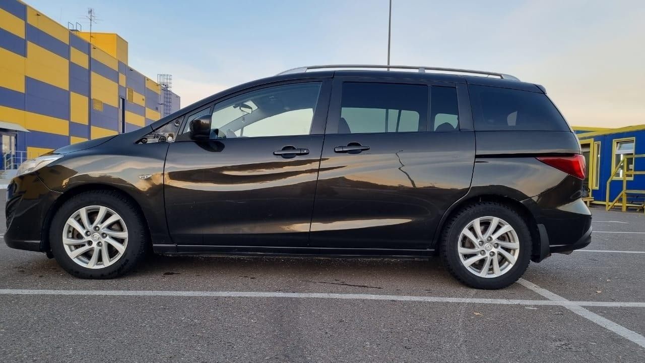 Mazda 5: фото владельца