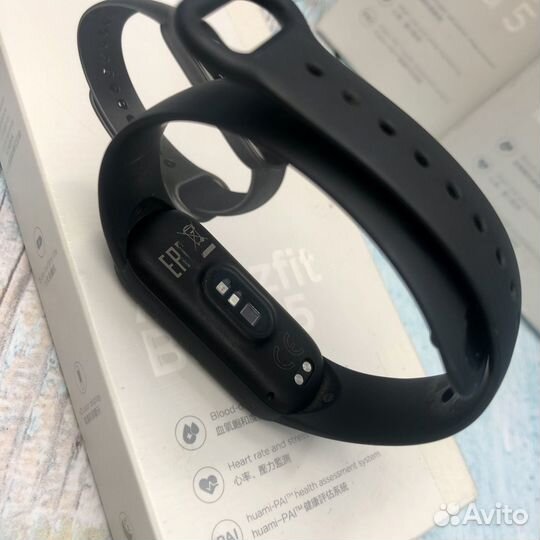Фитнес браслет Xiaomi Amazfit A2005 Band 5 оригина