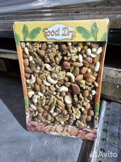 Ореховая смесь