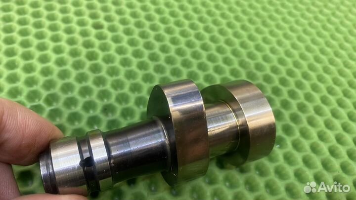 Распределительный вал BMW