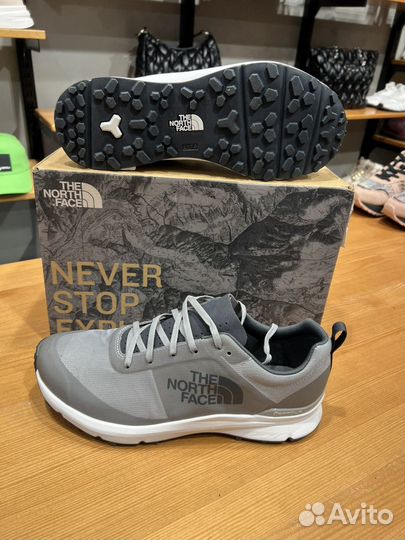 Кроссовки the north face