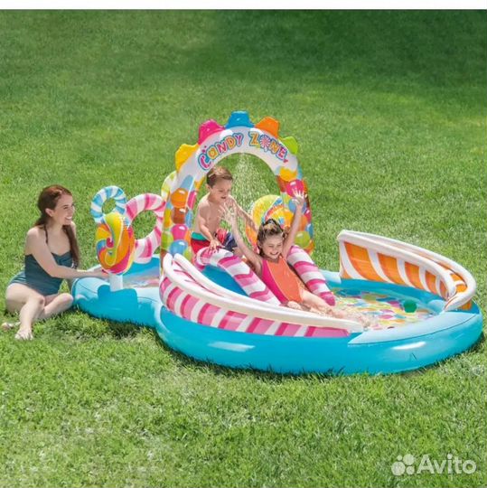 Надувной игровой центр с бассейном