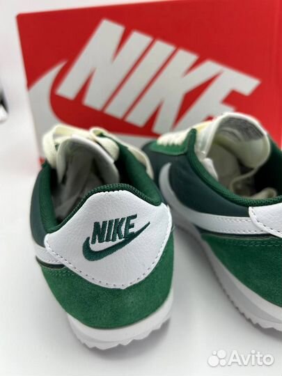 Кроссовки Nike Cortez женские