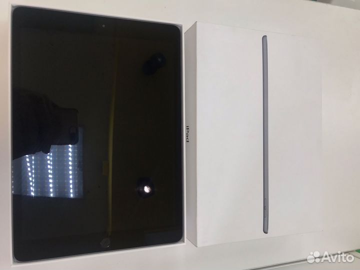 Apple iPad 8 2020 32gb (ст86)