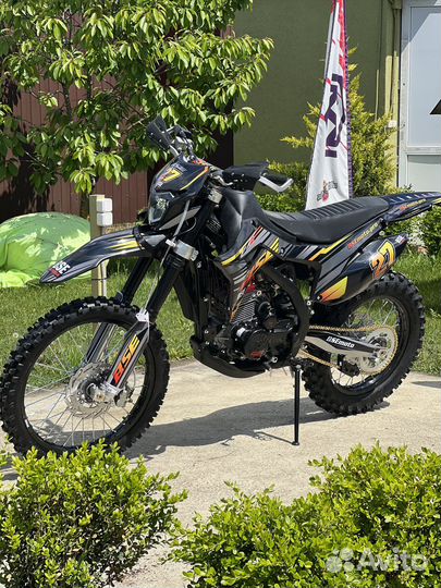 Bse z5 storm 4v