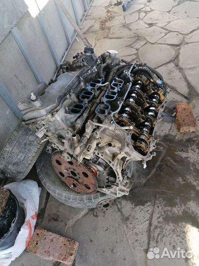 Двигатель в разборе