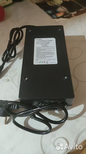 Зарядное устройство для электро самоката 84 вольт
