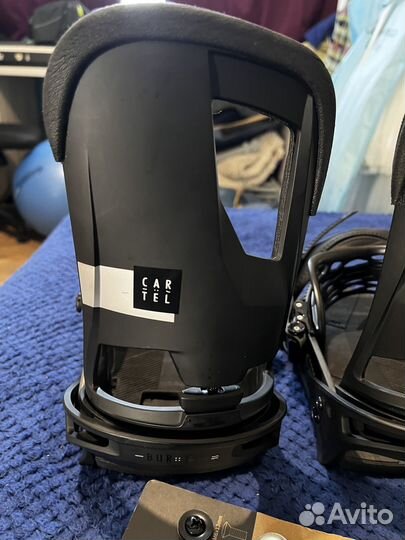 Крепления для сноуборда burton cartel M