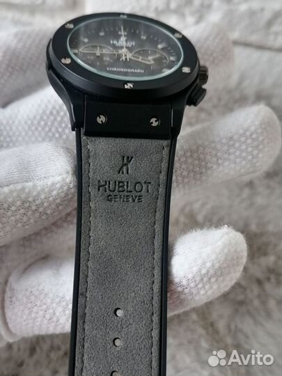 Часы мужские hublot