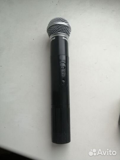 Радиомикрофон shure model SH-200