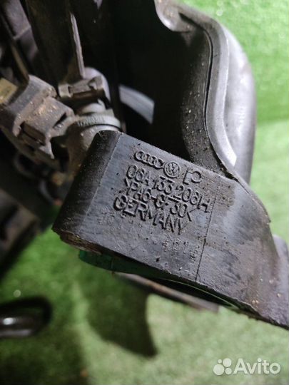 Коллектор впускной Volkswagen Golf 4 AKL 1999