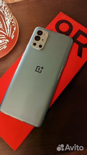 OnePlus 9R, 8/256 ГБ