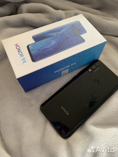 Телефон Honor 9х