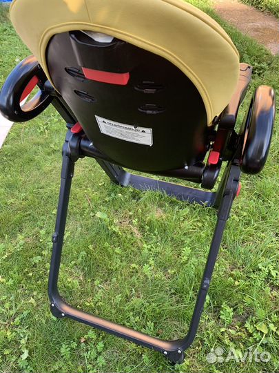 Стульчик для кормления nuovita