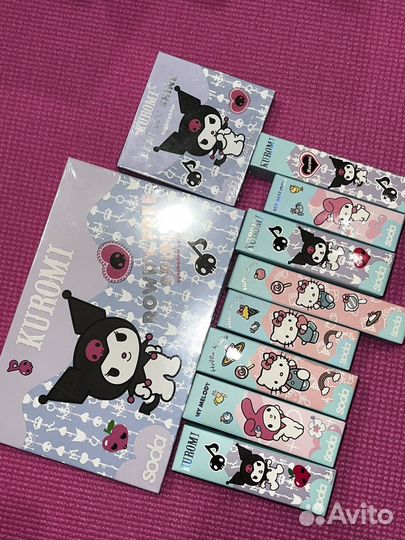 Палетка теней kuromi hello kitty my melody