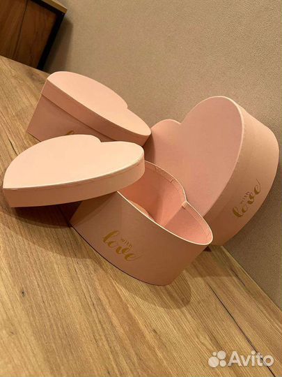 Подарочные коробки