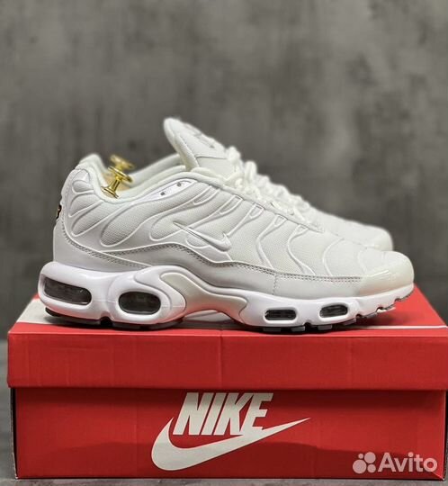 Nike Air Max Plus White