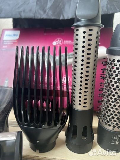 Фен-щетка Philips HP8657