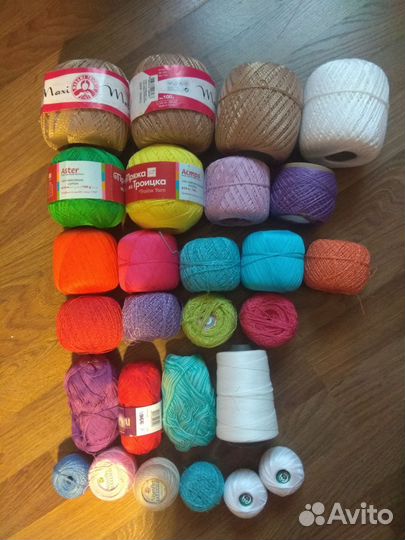 Пряжа для вязания крючком и спицами 27 штук