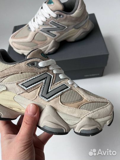 New balance 9060 бежевые